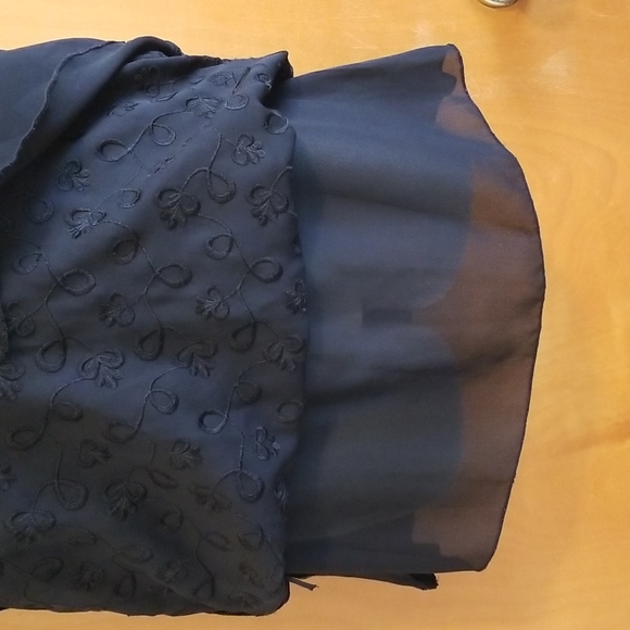 Vintage Lucille Chang Embroidered Midi Dress Size Medium - Picture 5 of 12